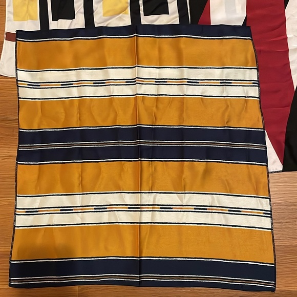 Square Scarf Bundle Work Professional - Picture 2 of 5